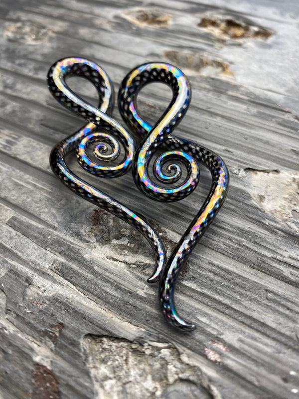 Oil Slick Black Fishnet | Squids | 8G - 1/2"